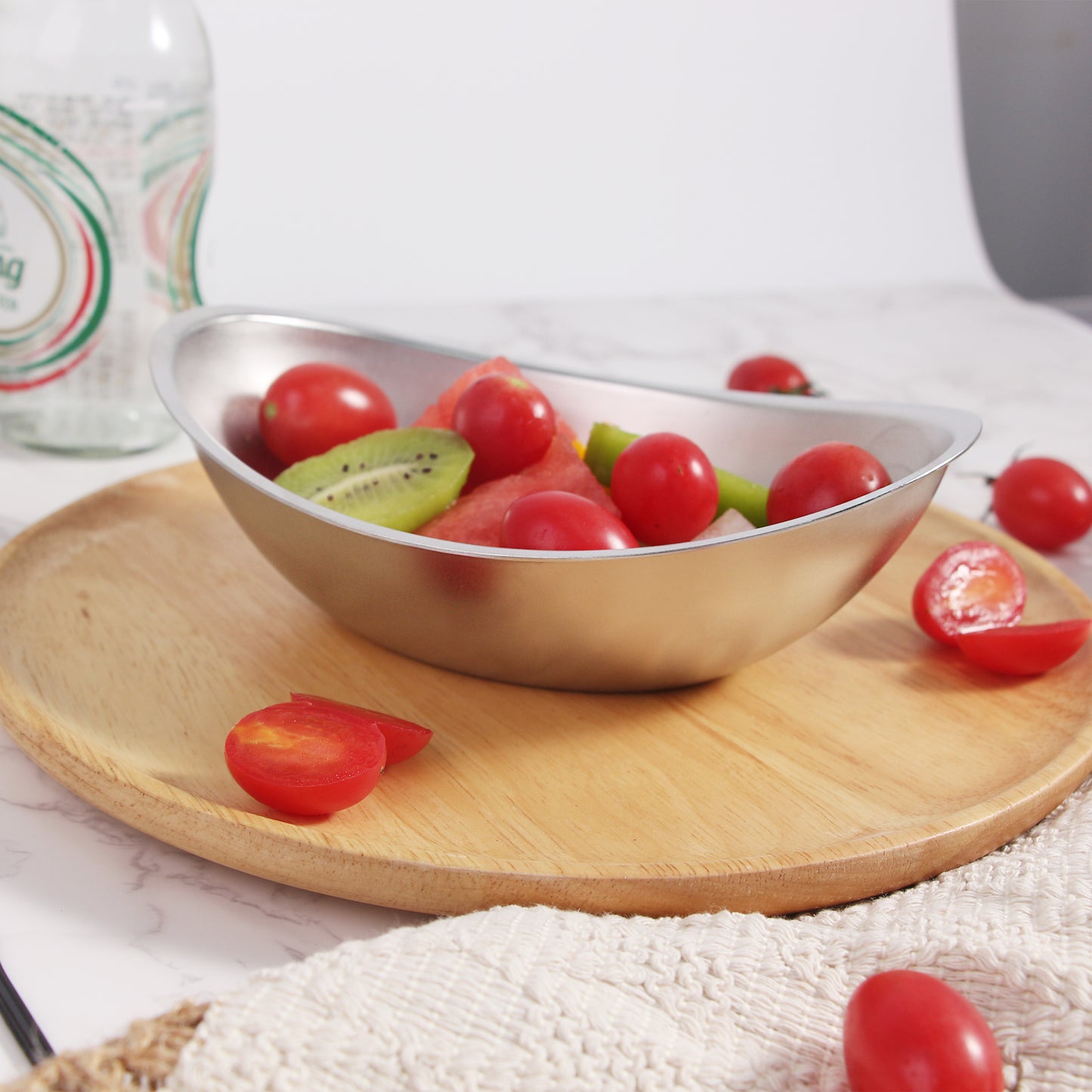 IMEEA Dipping Bowl Stainless Steel SUS304 Dip Bowl Oval Serving Bowl for Candy Chip Dip, Vegetable, Salad, Food Server Fruit Display Dishes for Party Dinner, 14 Ounces