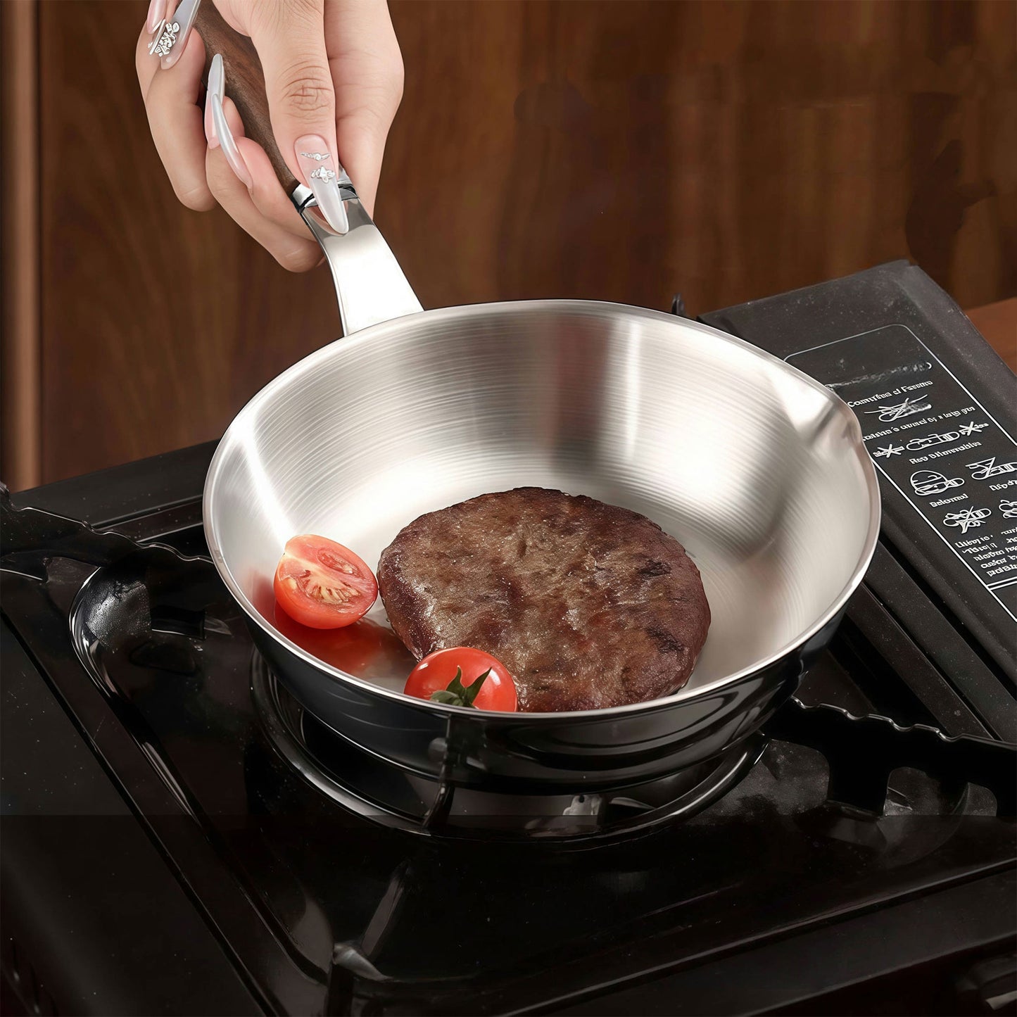 IMEEA Mini Omelet Pan – 3-Layer Stainless Steel Egg Pan with Wood Handle (5.9")