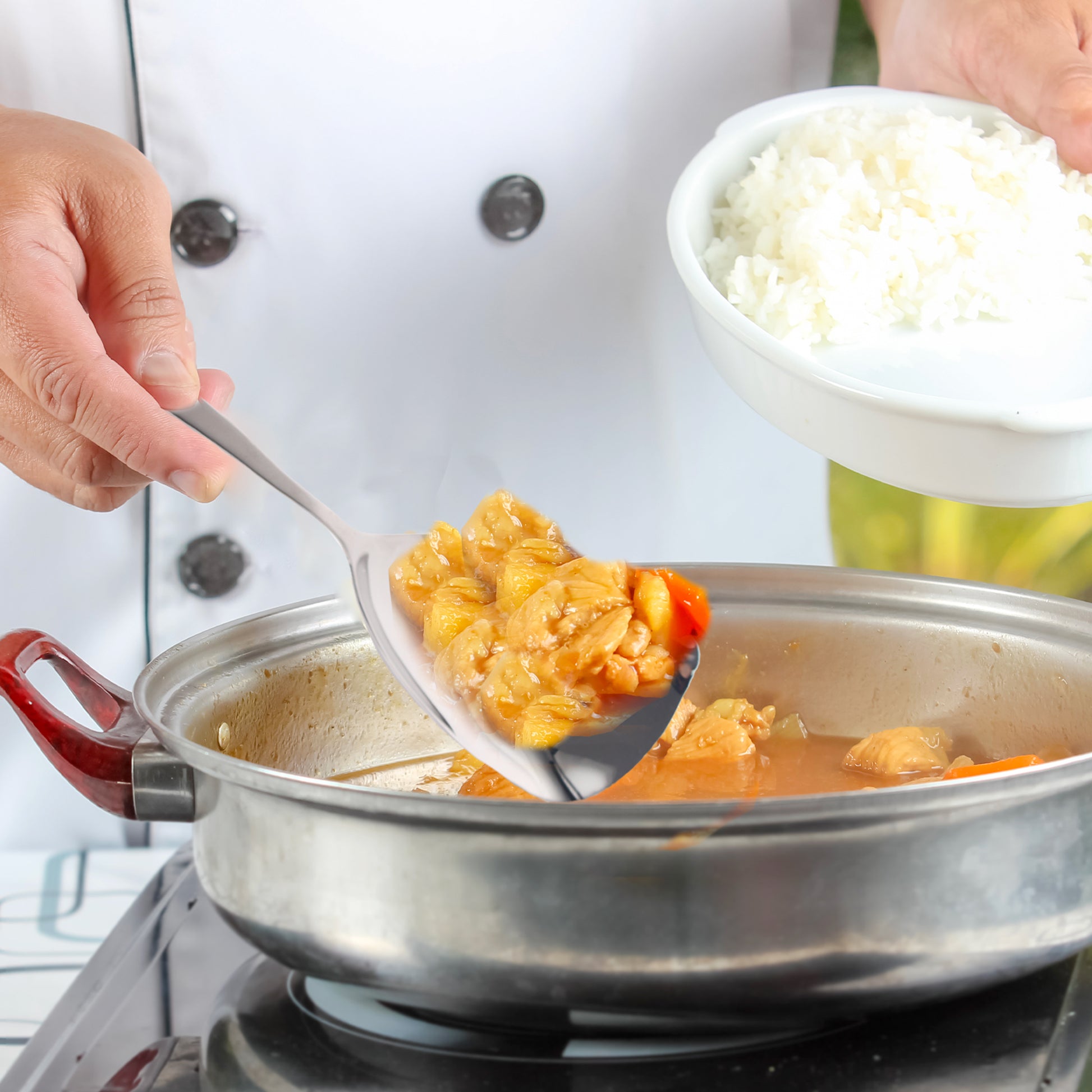 IMEEA Serving Spoon scooping food for family meals and buffet serving