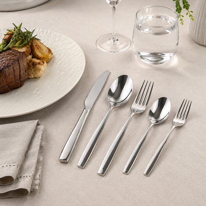 SUS304 Stainless Steel Flatware Set Styled on Dining Table for Various Dining Occasions