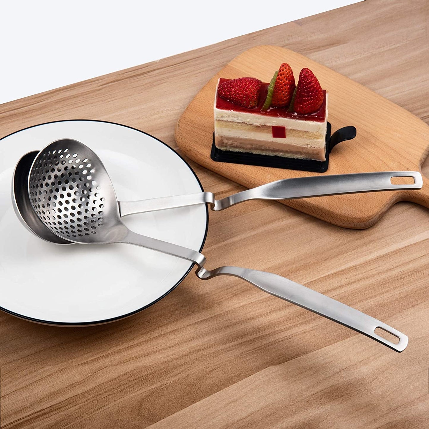 SUS304 Stainless Steel Hot Pot Ladle Set 12inch with groove handle design for secure placement